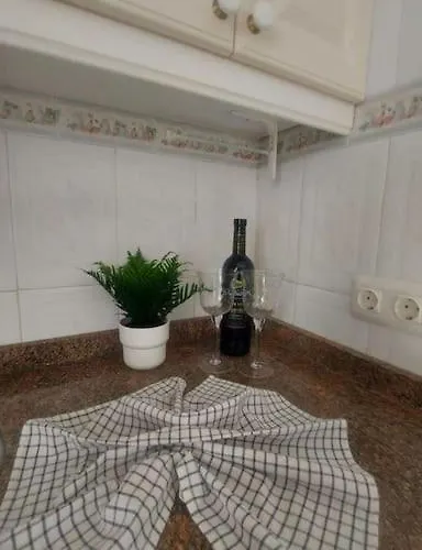 Don Paco With Wifi דירה